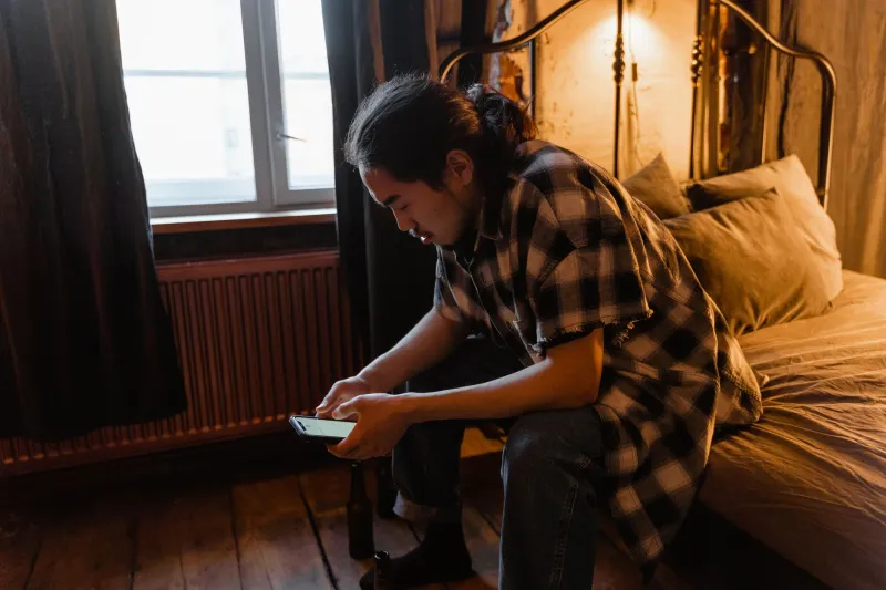 Ghost Buzz: The Invisible Signal Training Your Brain to Need Its Phone