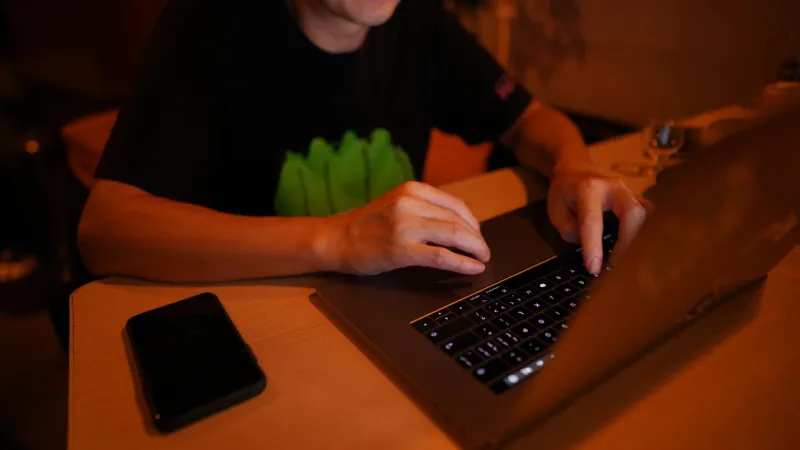Written in Pencil: What Your Email App Learns From Every Draft You Never Finish